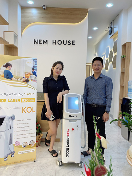 Chuyển Giao Thiết Bị Thẩm Mỹ Chuyên Nghiệp