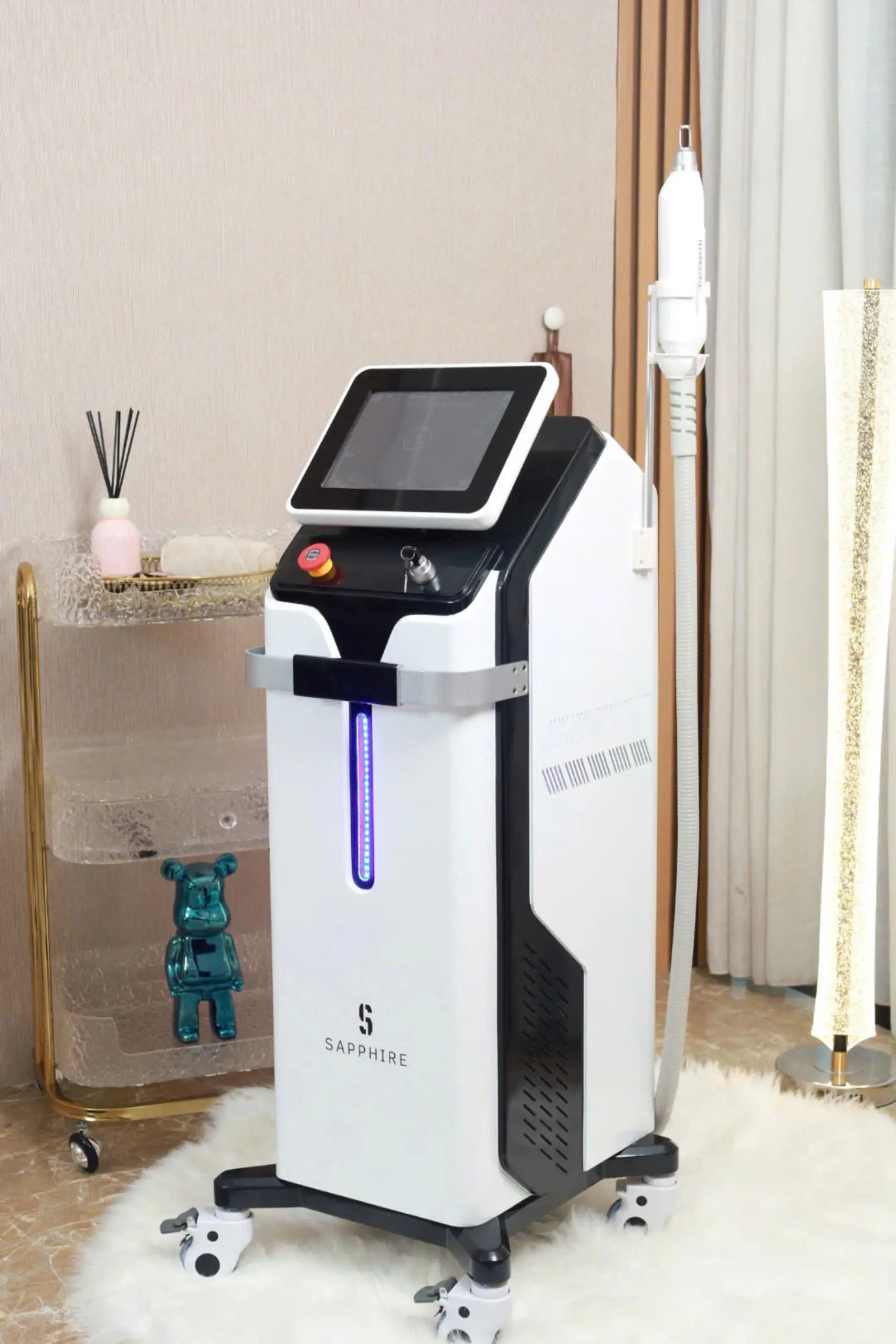 gioi thieu ve may laser xoa xam sapphire 6715e79d7ebba